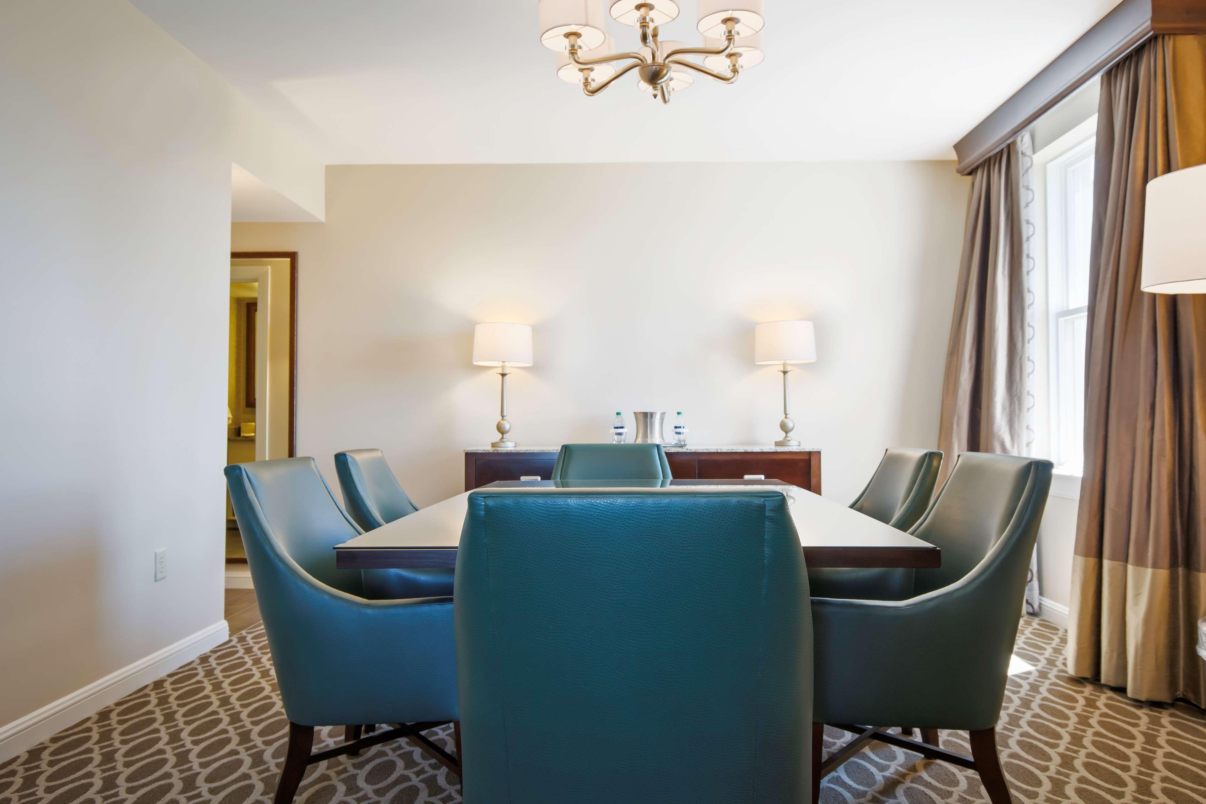 Hilton Baton Rouge Capitol Center Hotell Eksteriør bilde