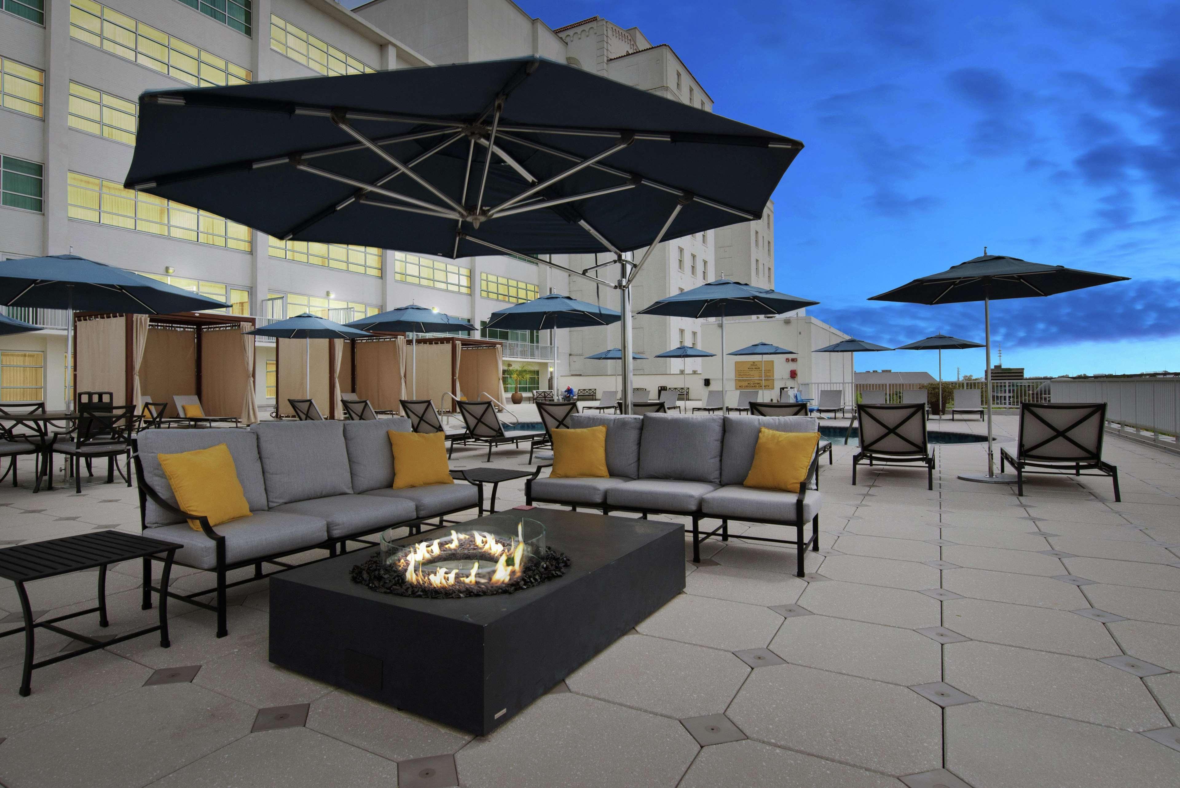 Hilton Baton Rouge Capitol Center Hotell Eksteriør bilde