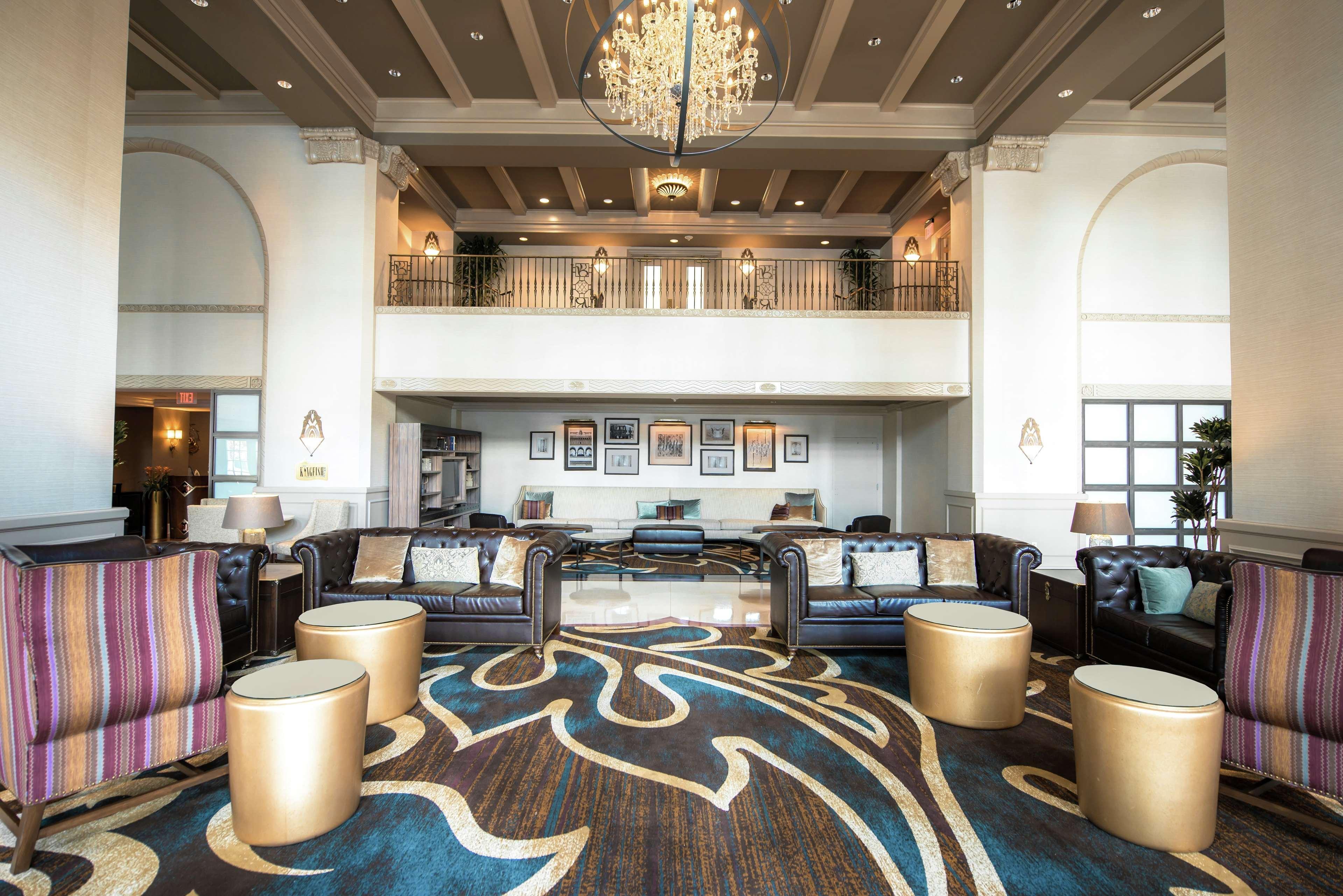 Hilton Baton Rouge Capitol Center Hotell Eksteriør bilde