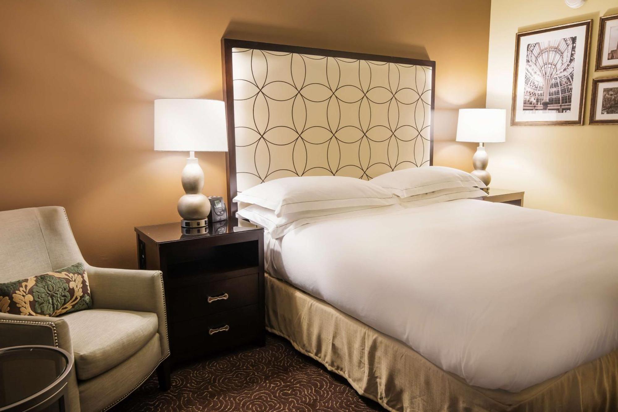 Hilton Baton Rouge Capitol Center Hotell Eksteriør bilde