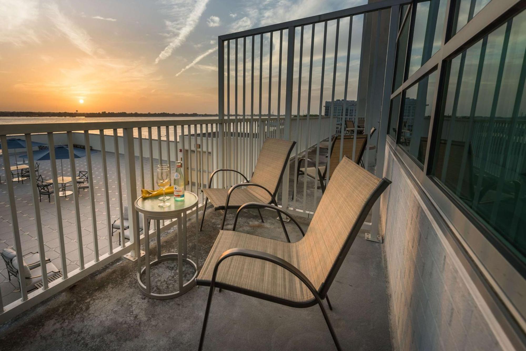 Hilton Baton Rouge Capitol Center Hotell Eksteriør bilde