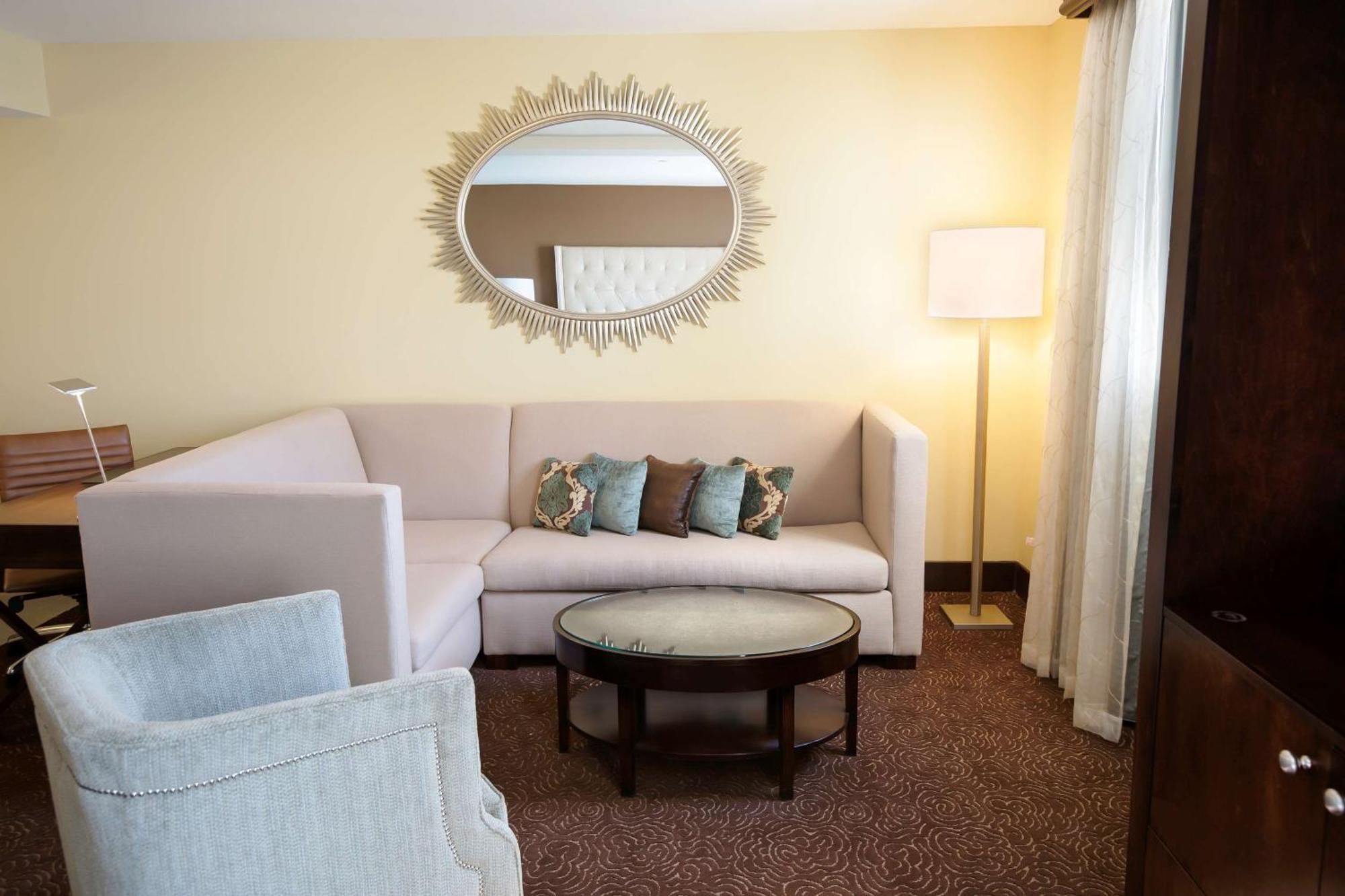 Hilton Baton Rouge Capitol Center Hotell Eksteriør bilde