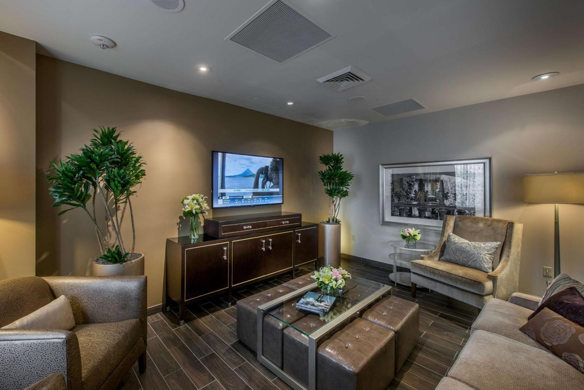Hilton Baton Rouge Capitol Center Hotell Eksteriør bilde